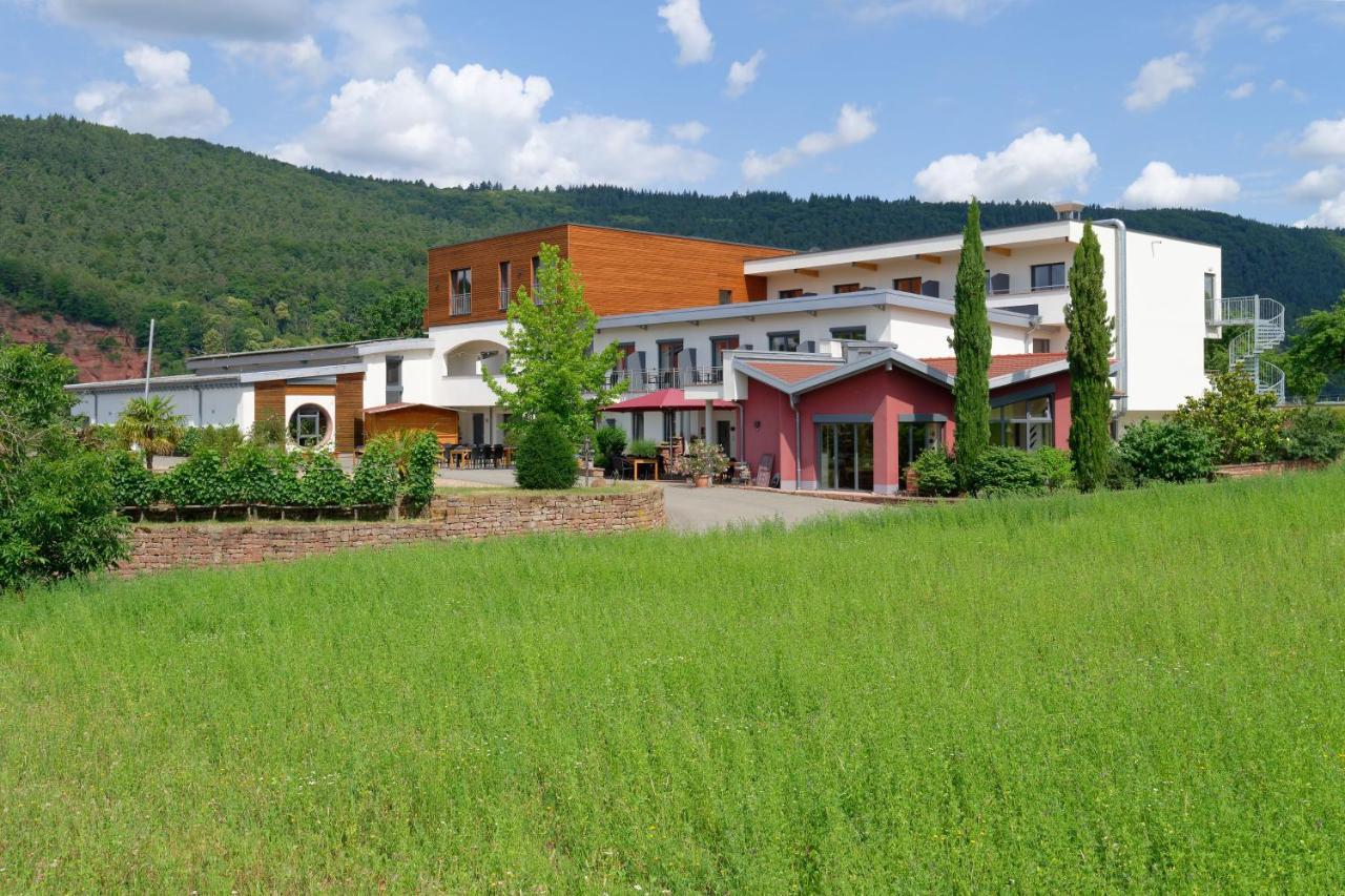 Main-Vinotel Weingut Helmstetter Buergstadt Eksteriør bilde